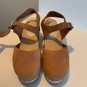 Lotta from Stockholm clogs!